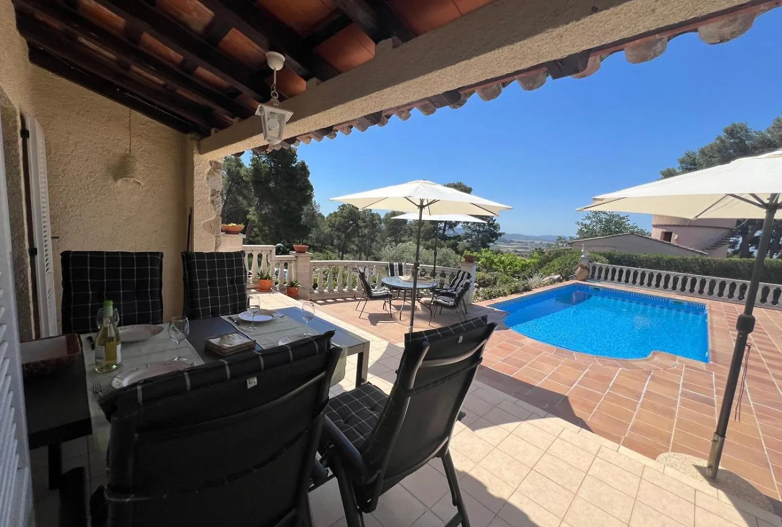 בית נופש הוילה ל'אסטרטיט Torre Vella 16 Privat Pool